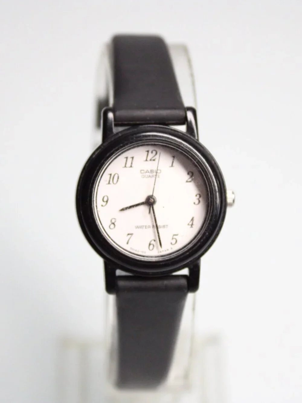 Casio Quartz Analog Watch 701A2-103 White Dial Black Band Water Resist Japan